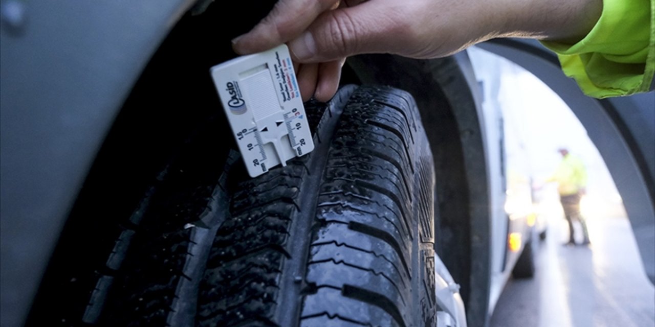 Ticari Taşıtlara Yönelik Zorunlu Kış Lastiği Uygulaması İçin Son Üç Gün