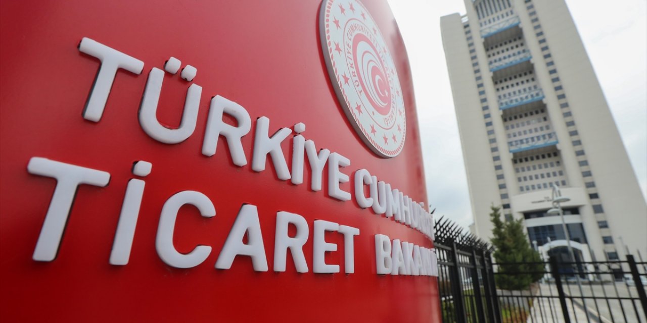 Ticaret Bakanlığı Kasım Ayı İndirimlerini Yakından Takip Ediyor