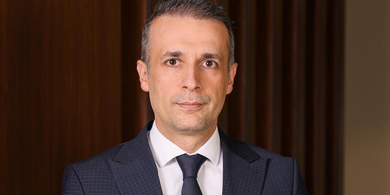 Türk Telekom'dan Bir Ayda 1,8 Milyar Dolarlık Uluslararası Finansman