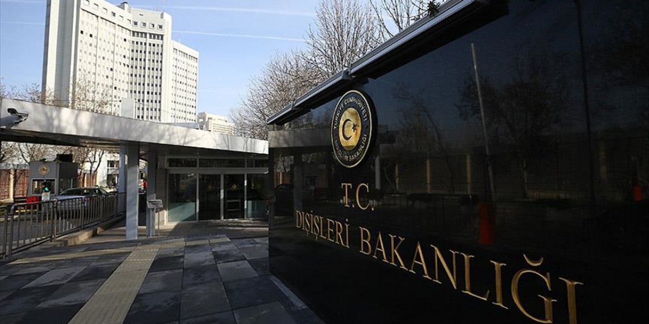 Türkiye, 81 Yıl Önce Gönderildikleri Sürgünde Ölen Ahıska Türklerini Saygıyla Andı