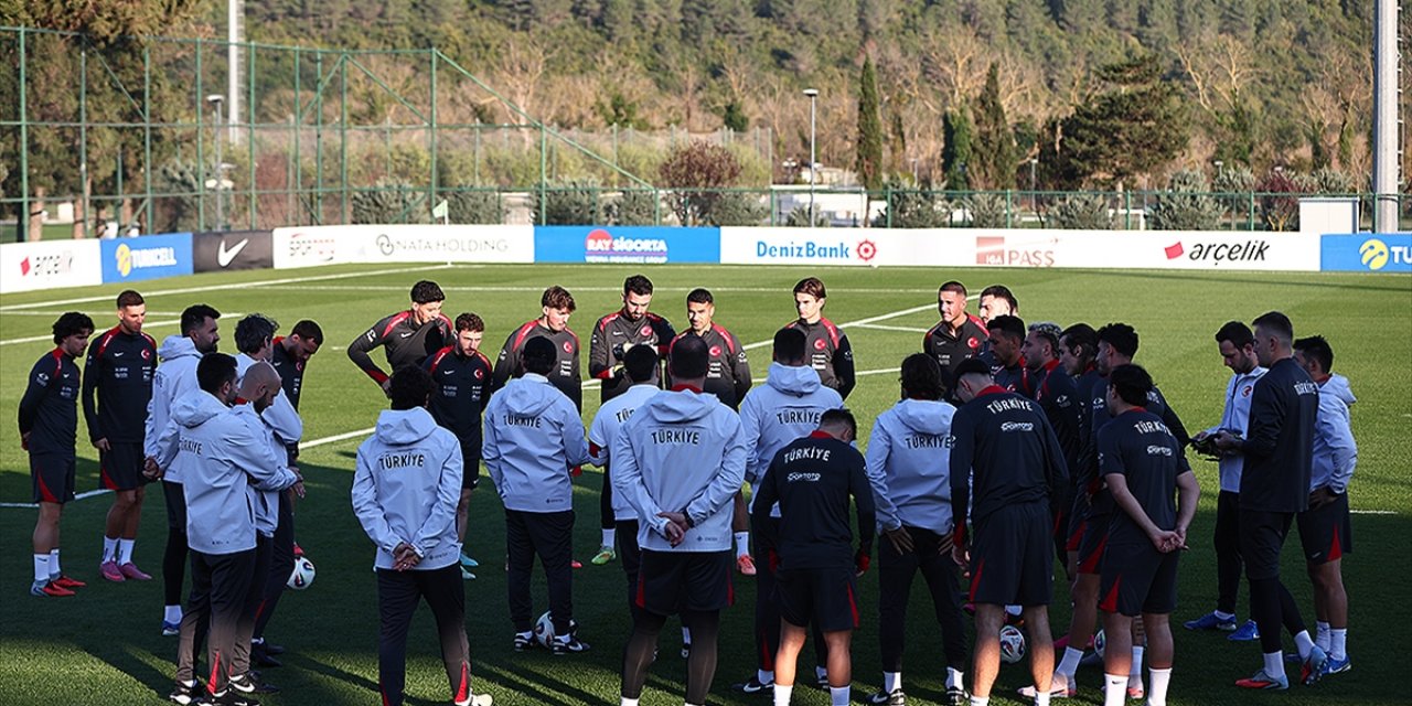 A Milli Futbol Takımı'nda İspanya Maçı Hazırlıkları Başladı