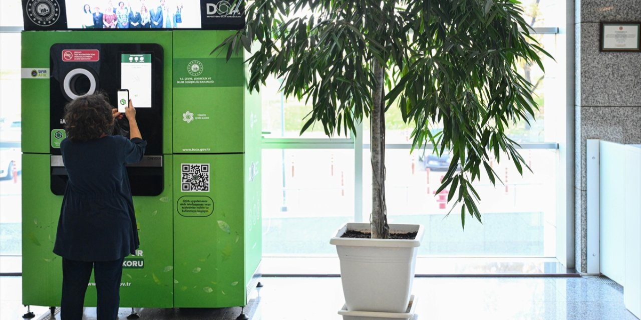 TBMM'nin Yeni Sıfır Atık Adımı "Depozito İade Makineleri" Hizmete Alındı