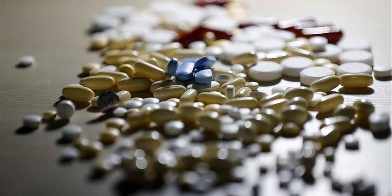 Bilinçsiz Kullanılan Gıda Takviyeleri Ciddi Toksik Etkilere ve Ölümlere Sebep Olabilir