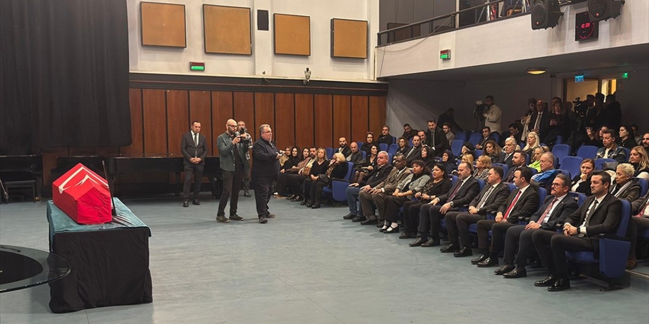 Muazzez Abacı İçin Trt Ankara Radyosu'nda Tören Düzenlendi