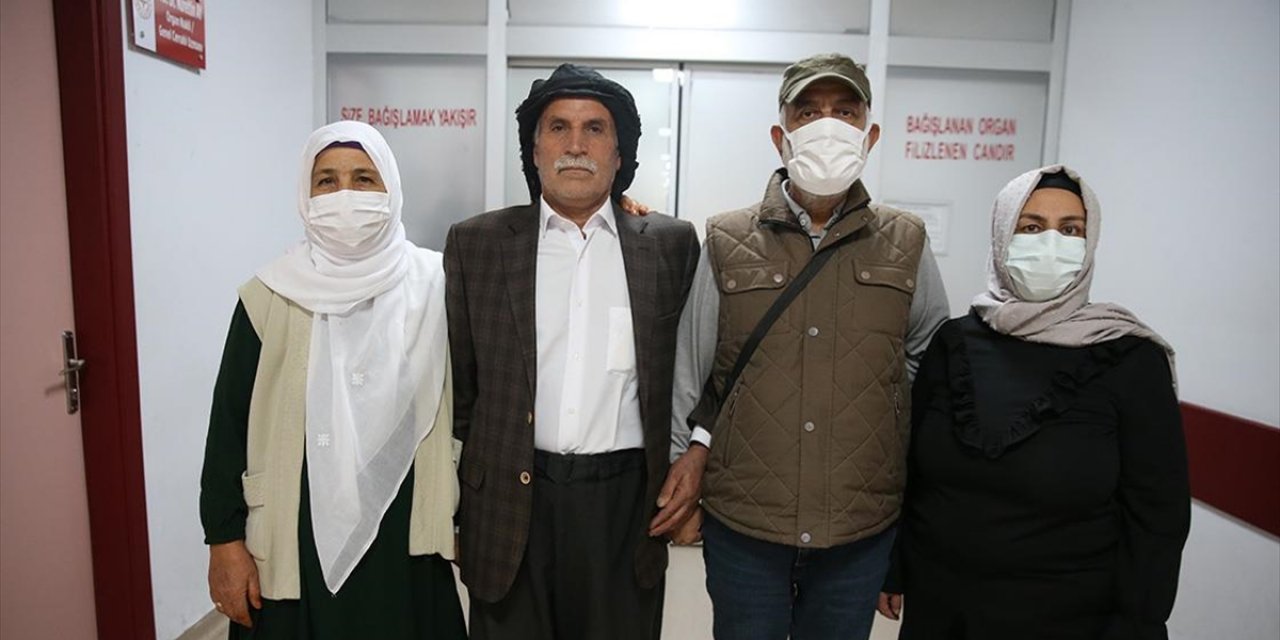 Diyarbakırlı Çiftler Çapraz Böbrek Nakli İle Eşlerini Hayata Bağladılar