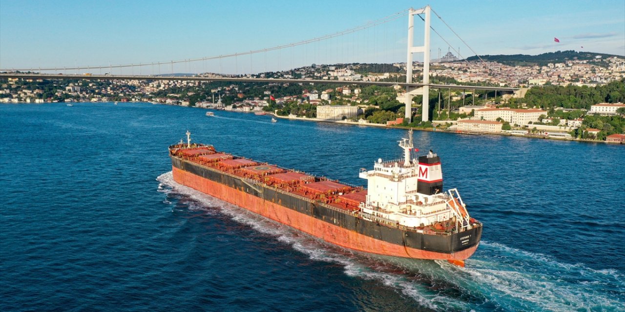 Türk Boğazlarından 9 Ayda Yaklaşık 63 Bin Gemi Geçti