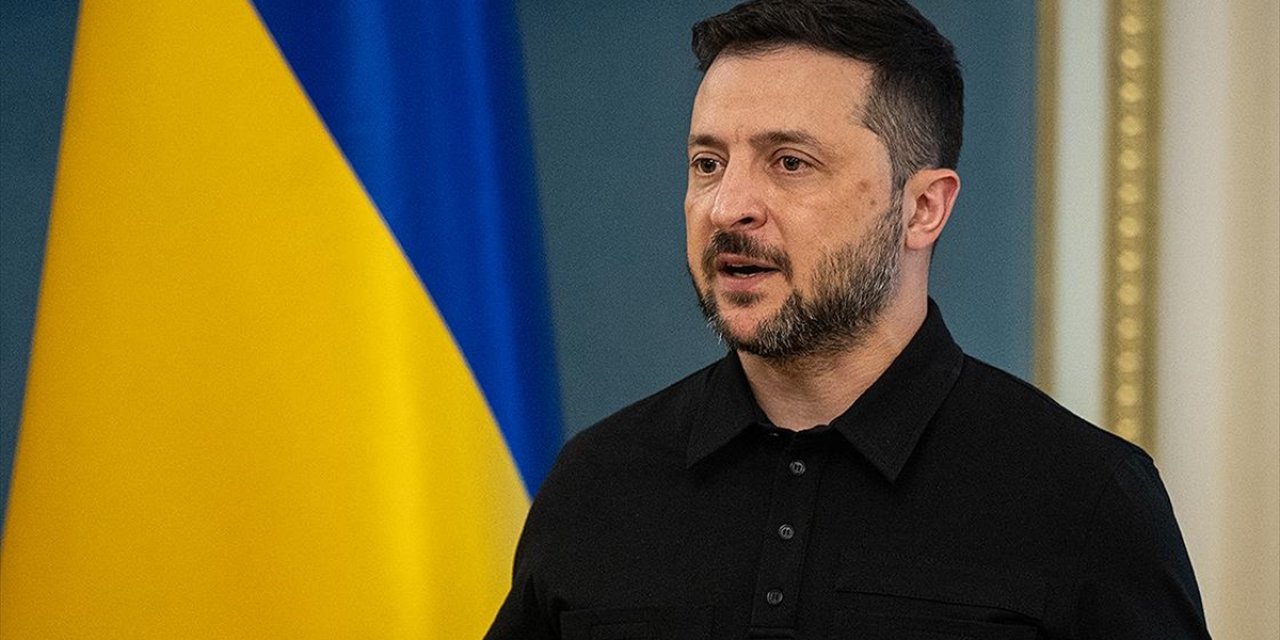 Zelenskiy: Yarın Türkiye'de Görüşmeler Var. Müzakereleri Yoğunlaştırmaya Hazırlanıyoruz