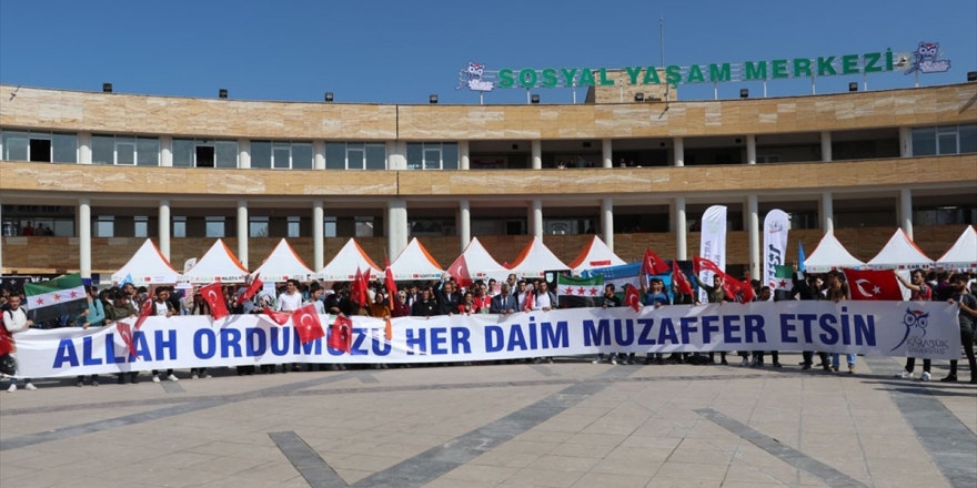 Suriyeli Öğrencilerden Barış Pınarı Harekatı'na Destek