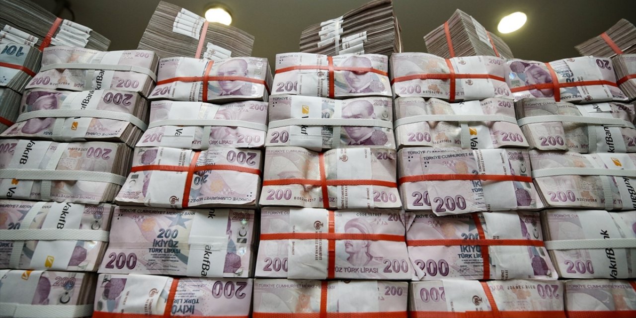 Bankalardaki 1 Milyon Lira Veya Üzeri Mevduat 20 Trilyonu Aştı
