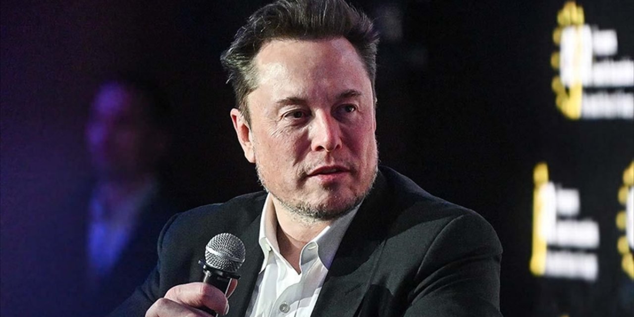 ABD'li Milyarder Musk: Yapay Zeka ve İnsansı Robotlar Yoksulluğu Ortadan Kaldıracak