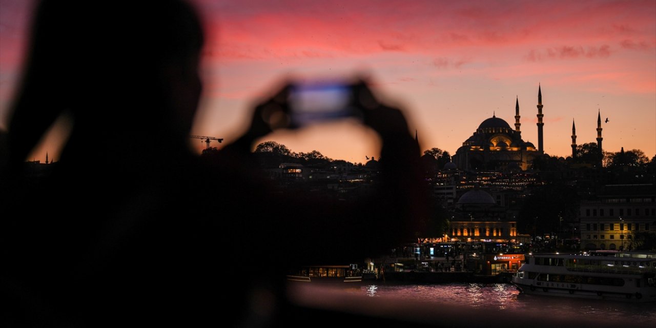 Türkiye Ekimde 5 Milyon 683 Bin 717 Yabancı Ziyaretçiyi Ağırladı