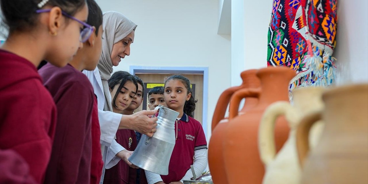 Diyarbakır'da Öğrenciler Maarif Modeli İle Oluşturulan Sınıfta Geçmişe Yolculuk Yapıyor