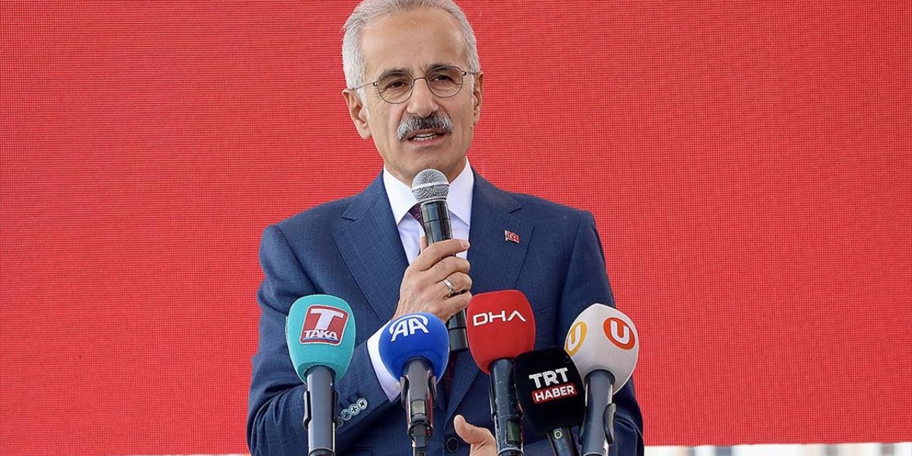 Ulaştırma ve Altyapı Bakanı Uraloğlu: Demir Yolu Ağını 2028'de 17 Bin 500 Kilometreye Çıkaracağız