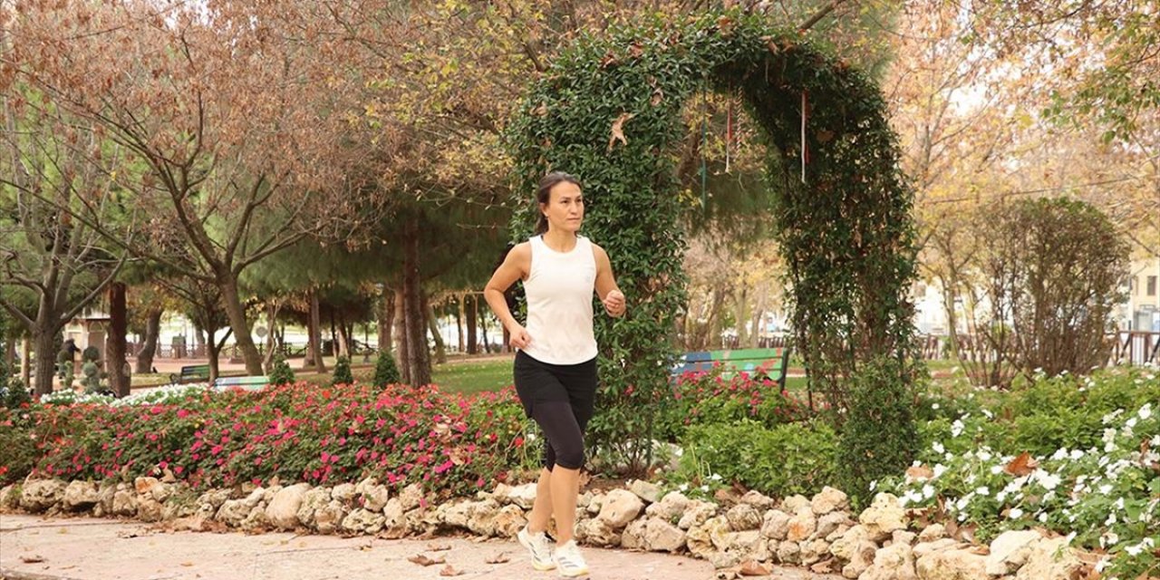 Ebru Öğretmenin "Uzun Mesafe Koşu" Sevgisi