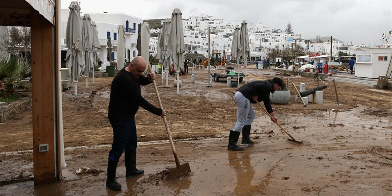 Batı Yunanistan'da Olumsuz Hava Koşulları Nedeniyle Olağanüstü Hal İlan Edildi