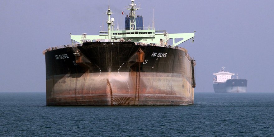 Suudi Arabistan Açıklarındaki İran Tankerinde Patlama: Terör Saldırısı İddiası