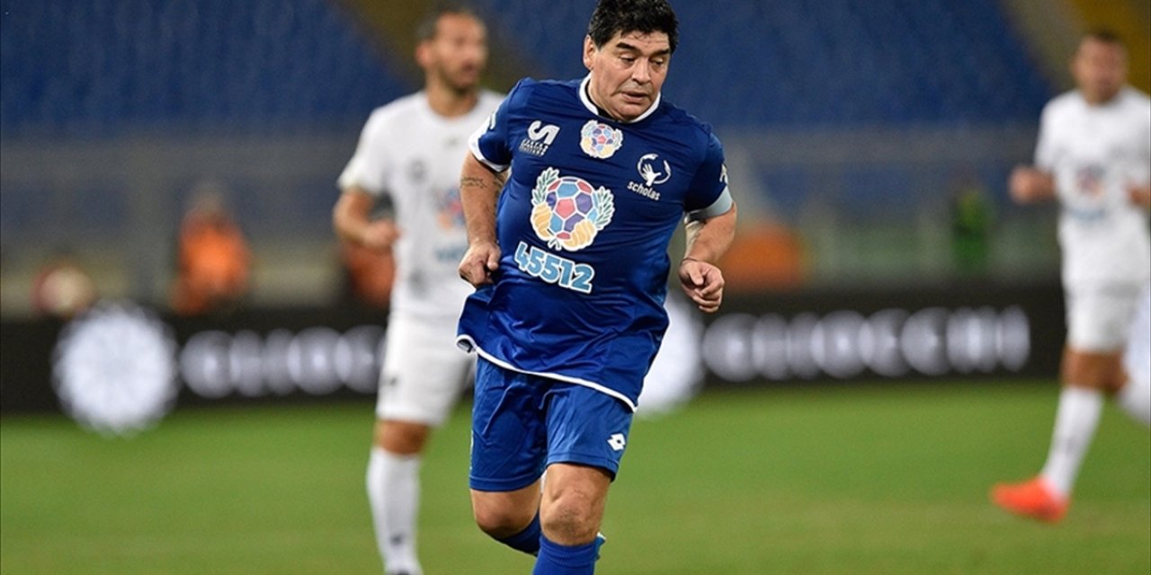Futbol Efsanesi Maradona Ölümünün 5. Yılında Anılıyor