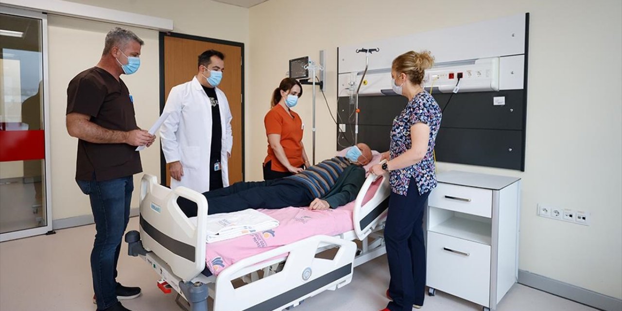 Turgut Özal Tıp Merkezinde 15 Yılda 2 Bin Hastaya Kök Hücre Nakli Yapıldı