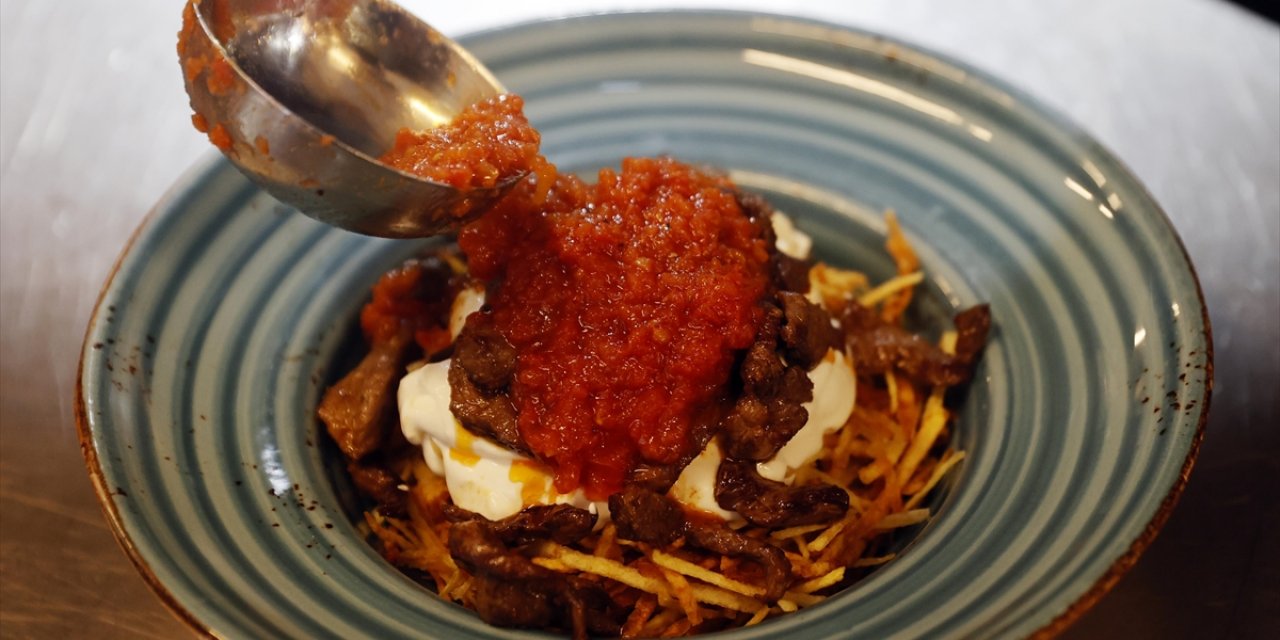 Bodrum'un Tescilli Çökertme Kebabı Gastronomi Listesindeki Sırasıyla da Lezzetini Kanıtladı