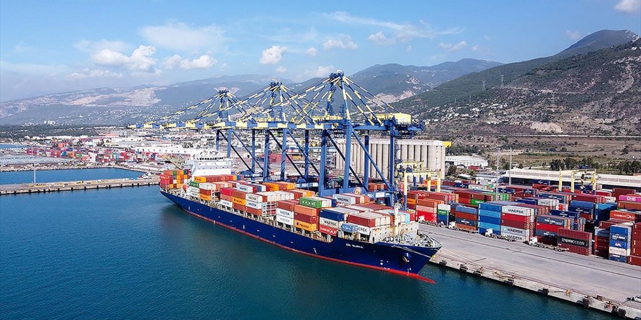 İhracatın Yükünün Yarıdan Fazlasını Gemiler Üstlendi