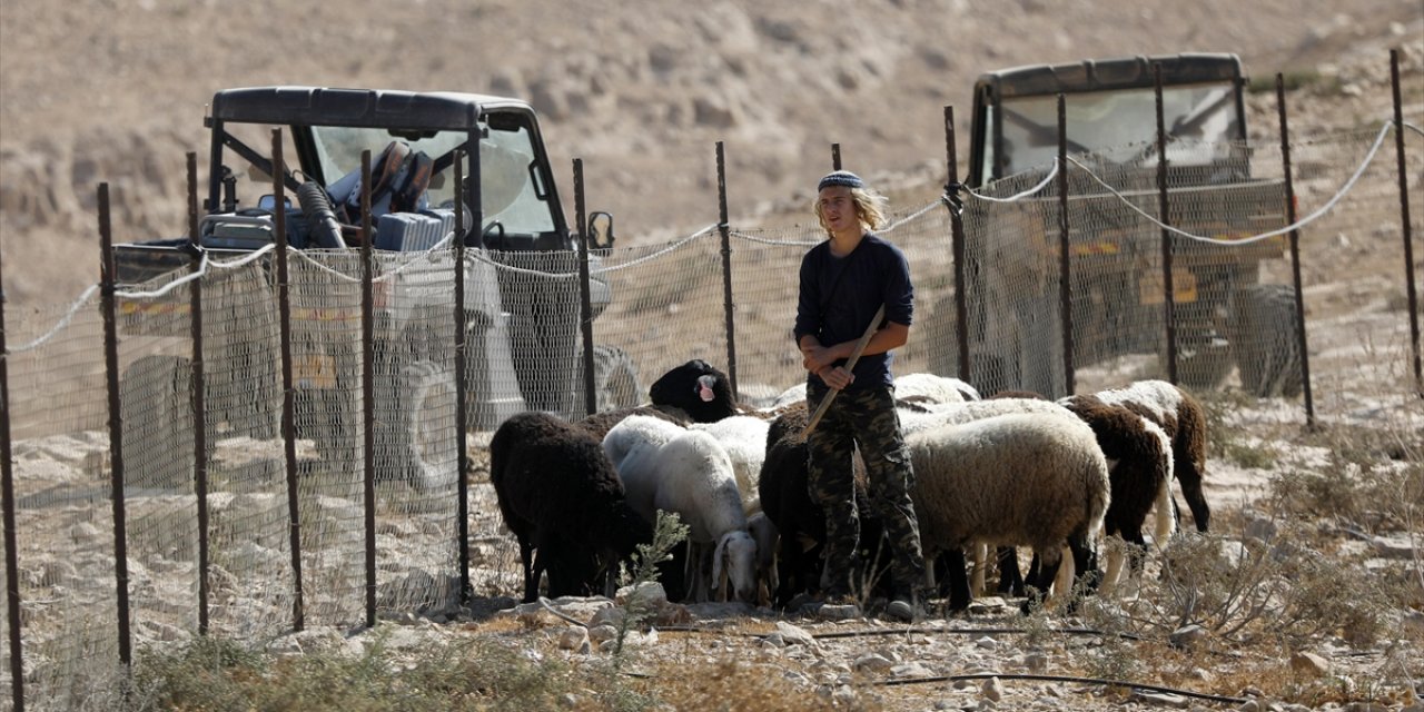 Filistin Topraklarını Gasbeden İsraillilerin Batı Şeria'da İşlediği Suçlardan Sorumlu  İsrailli 4 Hareket