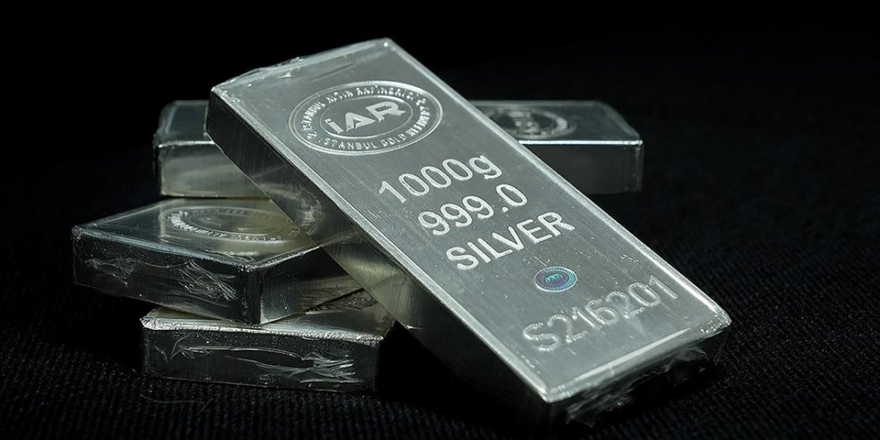 Gümüşte Rekor 56 Doların Üzerine Çıktı