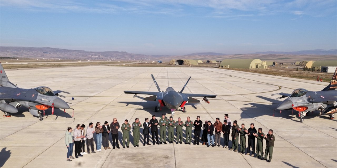 Bayraktar Kızılelma'nın Hava-Hava Füzesi Dünya Basınında