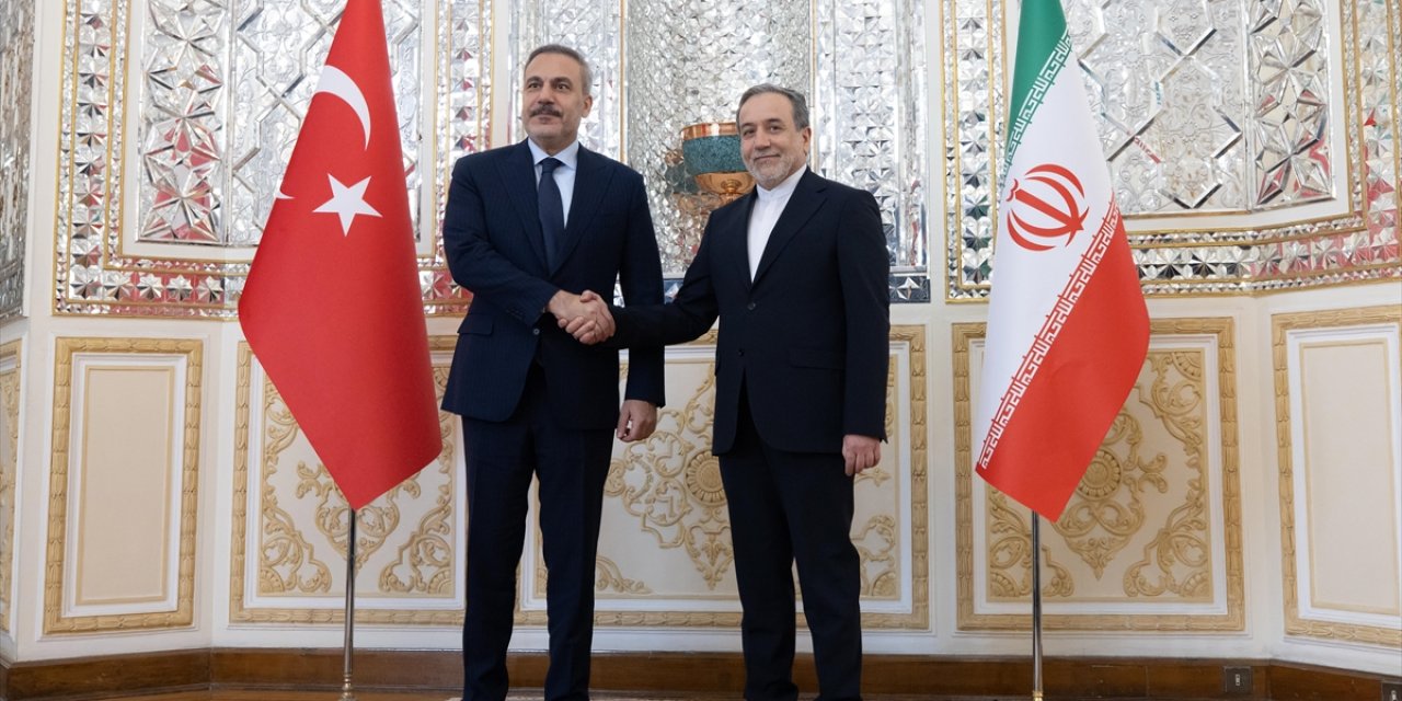 Bakan Fidan: Amacımız İran'ın Uluslararası Hukuk Çerçevesinde, Sorunun Çözümüyle Beraber Yaptırımlardan Kurtulması