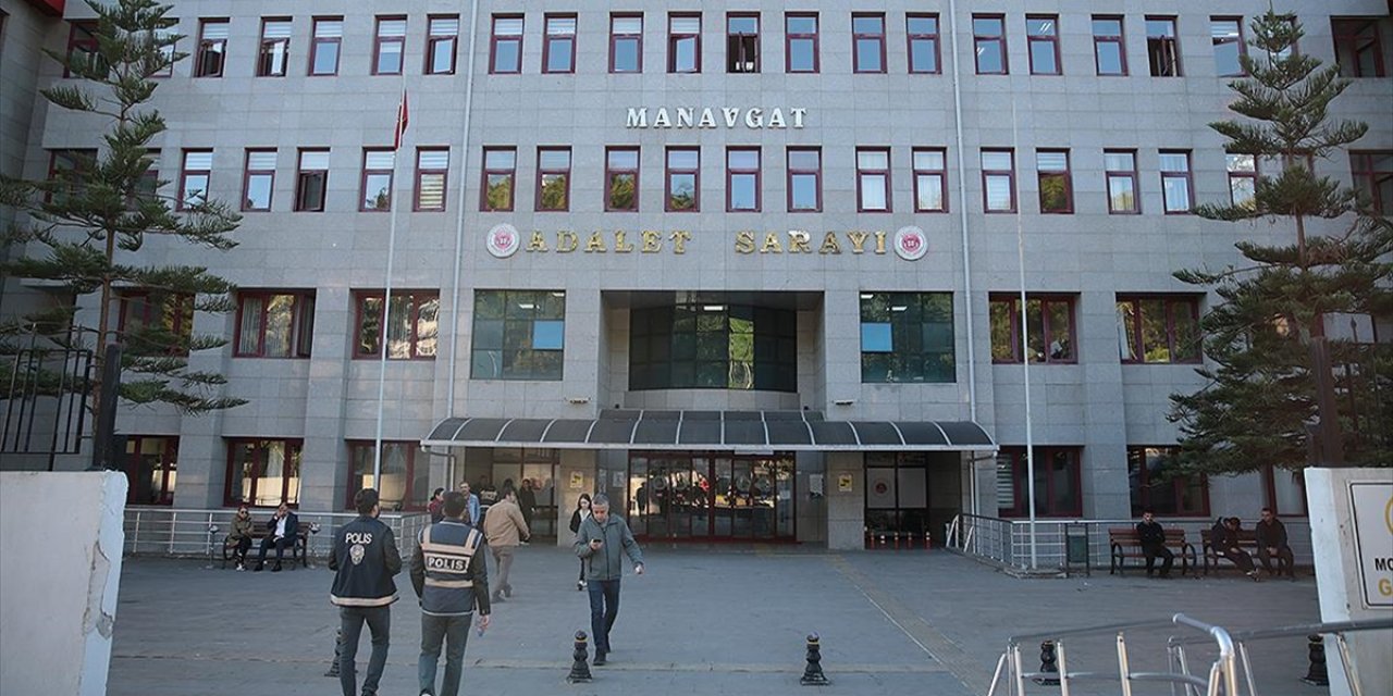 Manavgat Belediyesine Yönelik Soruşturmanın Sanıklarının Yargılanmasına Başlandı