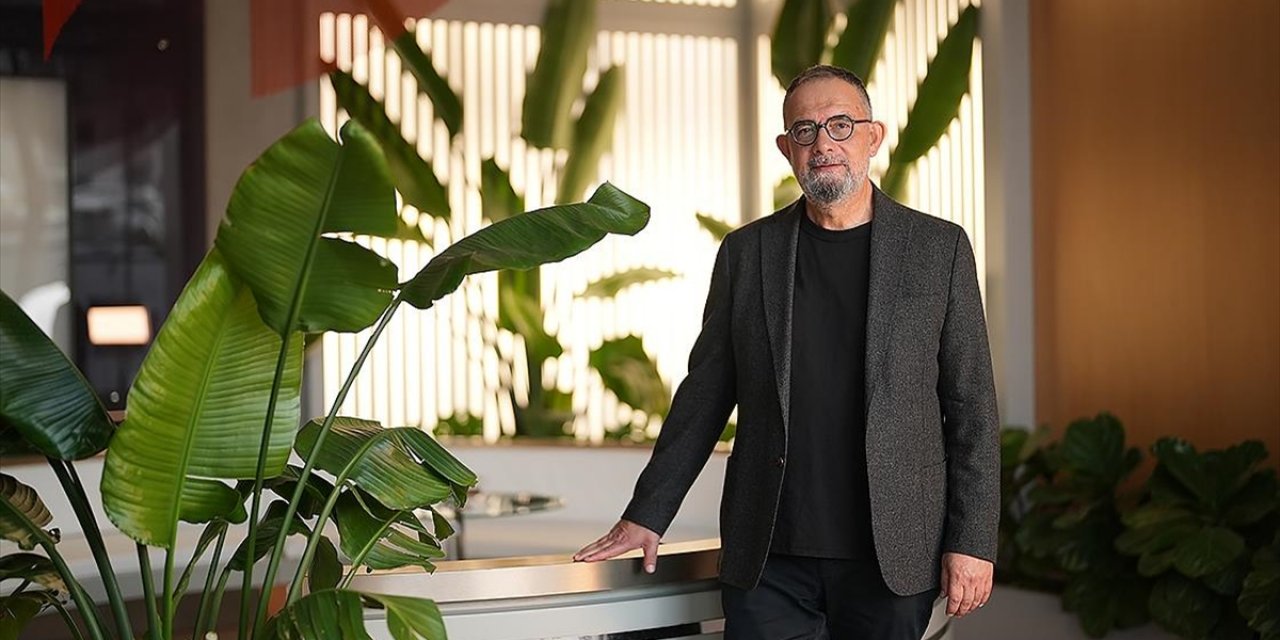 Sanat Hayatının 40. Yılını Geride Bırakan İbrahim Sadri: Şair Olmak İçin Şair Gibi Yaşamak Lazım