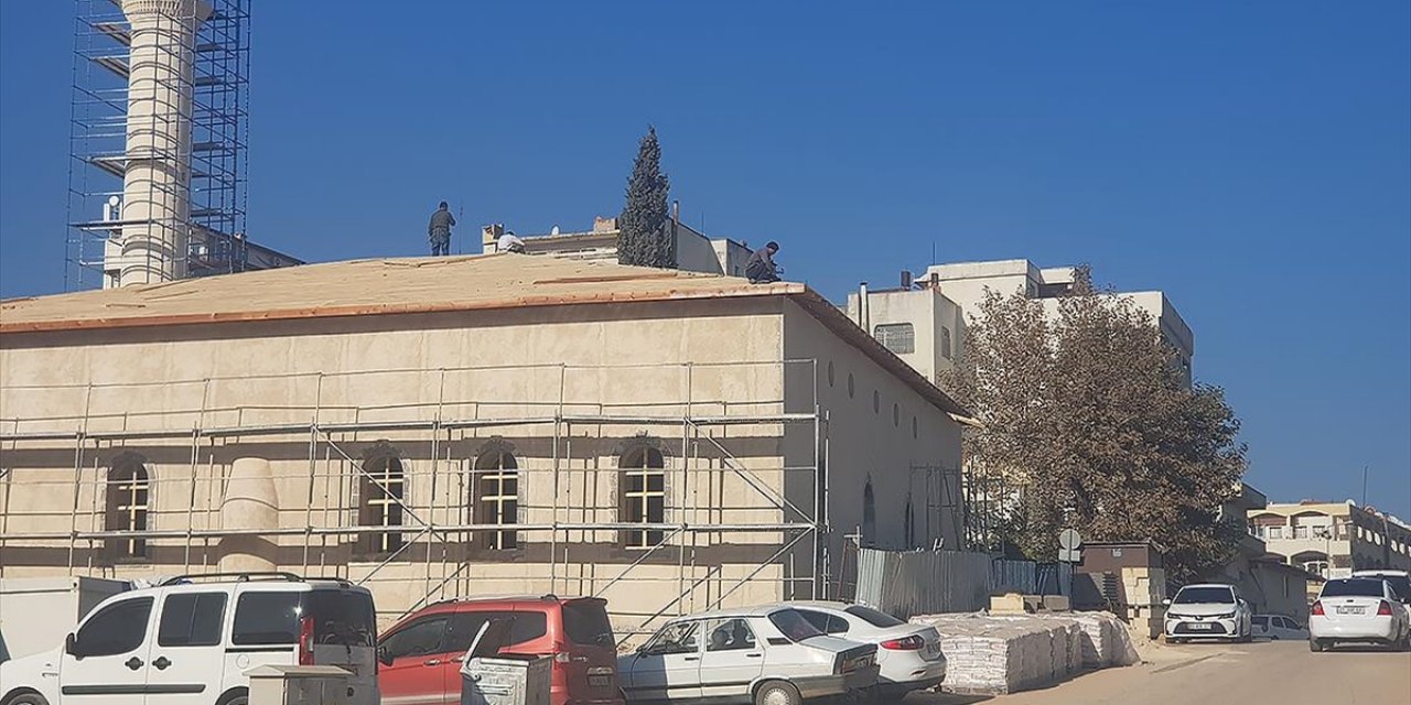 Depremlerde Zarar Gören 160 Yıllık Dervişiye Camisi Yeniden Yükseliyor