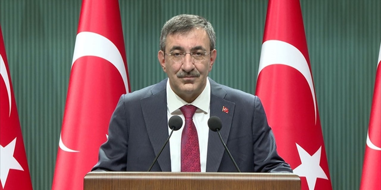 Cumhurbaşkanı Yardımcısı Yılmaz, Kasım Ayı Enflasyon Verilerini Değerlendirdi
