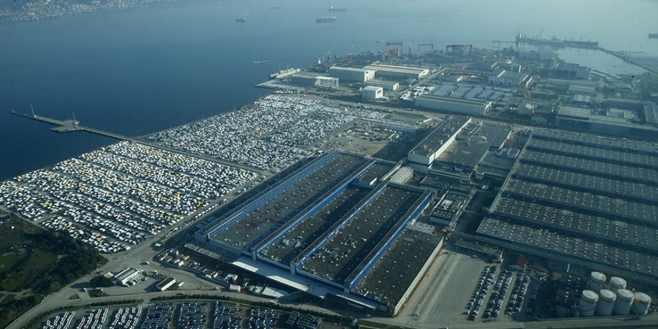 Otomotiv Kasımda 3,8 Milyar Dolarla En Fazla İhracat Yapan Sektör Oldu