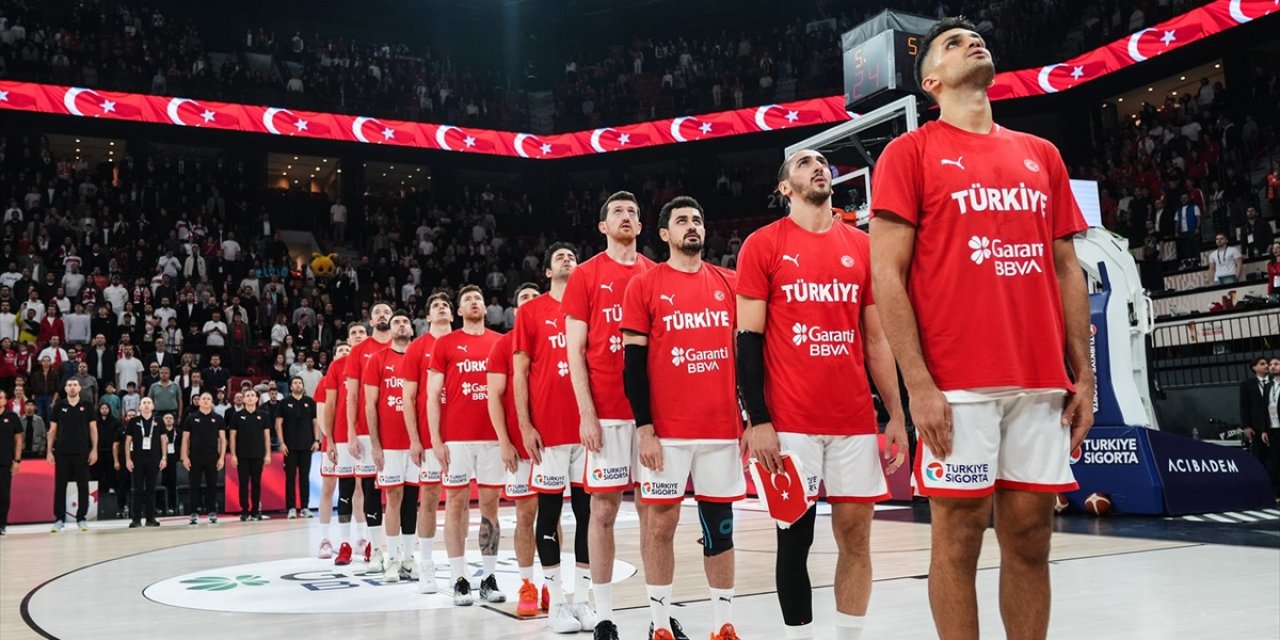 A Milli Erkek Basketbol Takımı, Dünya Sıralamasında 11. Sıraya Yükseldi
