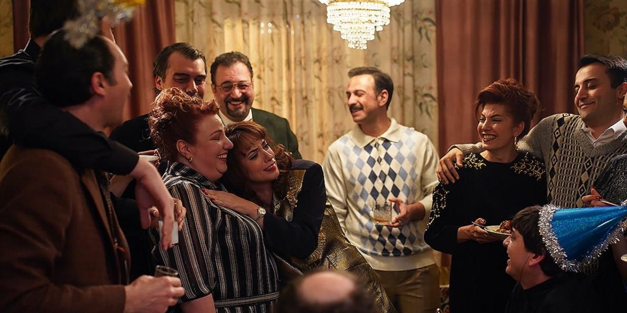 Yeşilçam Efsanesi Adile Naşit'in Hayatı Yarın Seyirciyle Buluşuyor