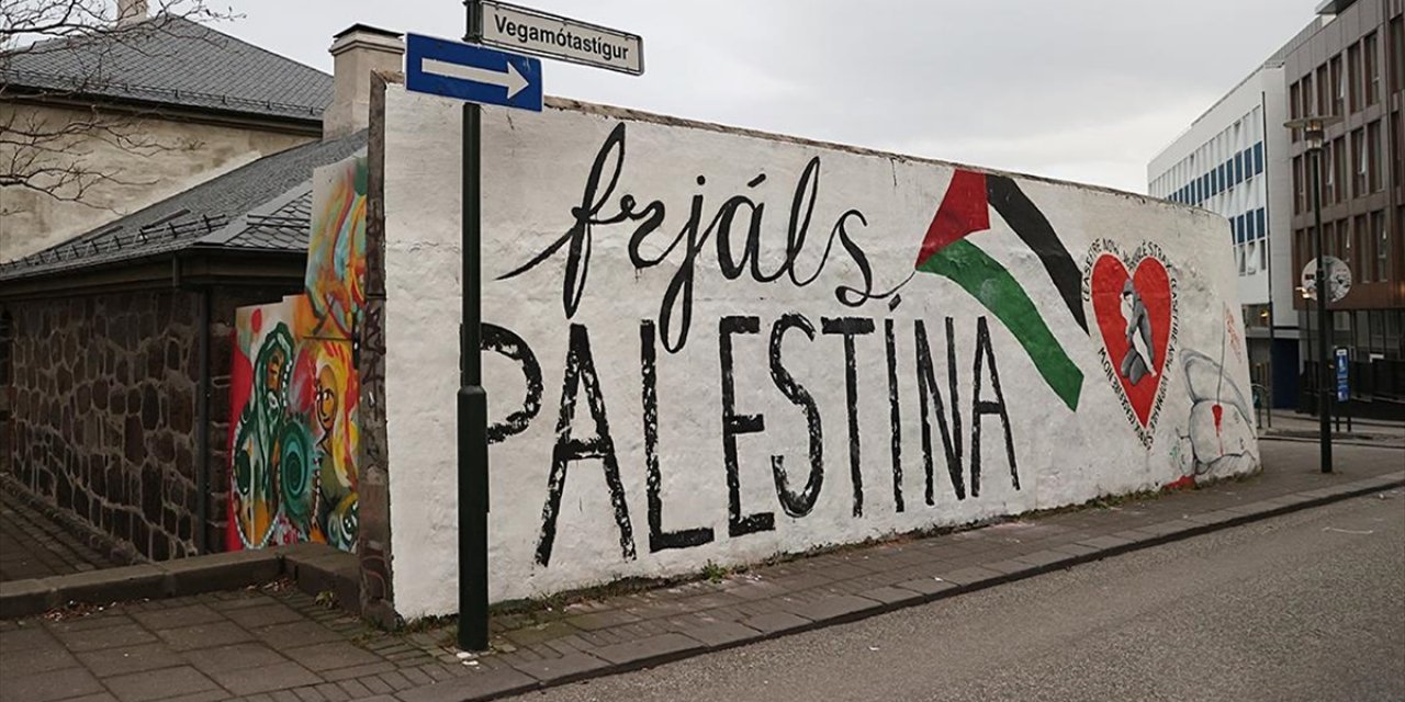 İzlanda'da Gazze'ye Grafitili Destek