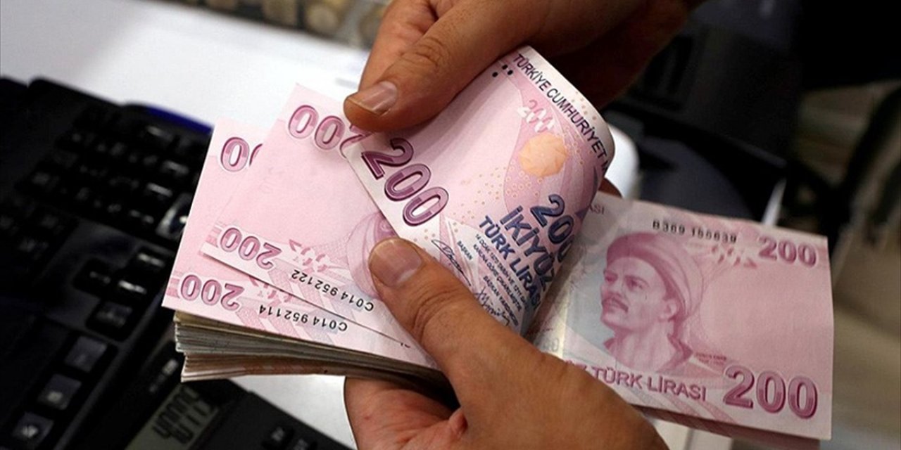 Aralık Ayı Yaşlı ve Engelli Aylıkları Hesaplara Yatırılmaya Başlandı