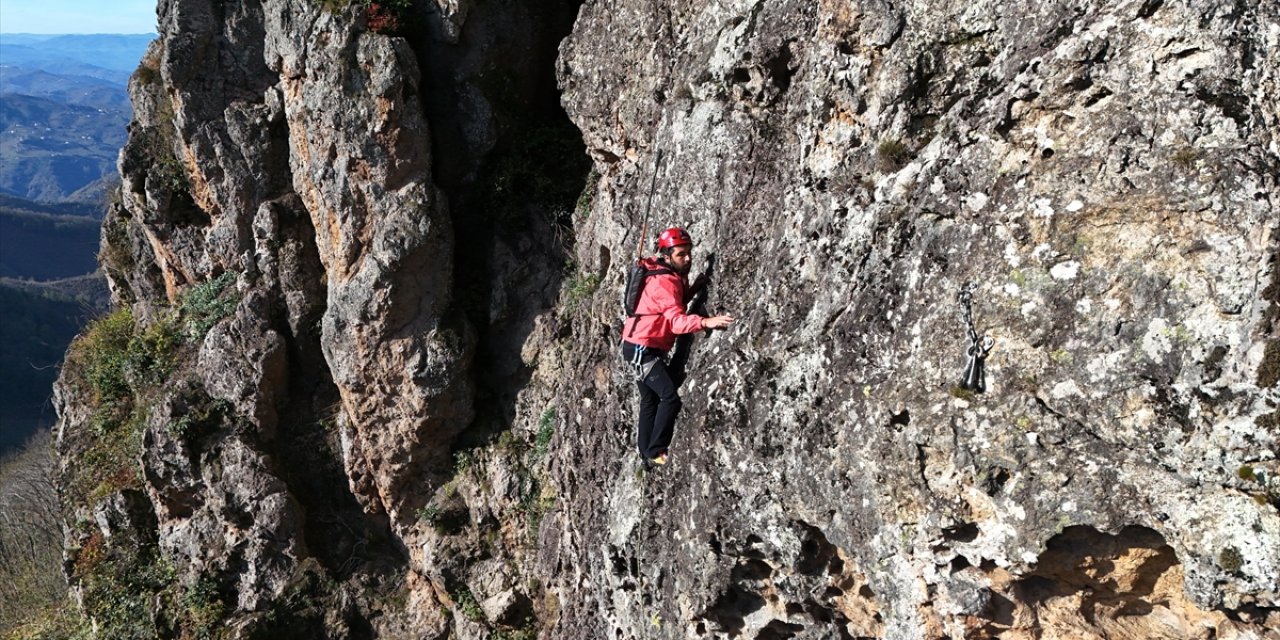 Ordu Yoroz Kent Ormanı'ndaki Sarp Kayalar Dağcıların Yeni Rotası Oldu