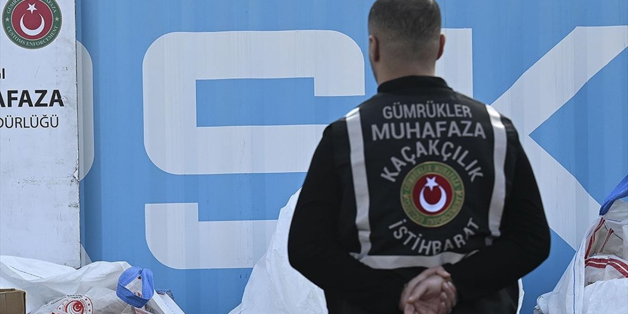 Gürbulak Gümrük Sahası'nda 394 Kilogram Metamfetamin Cinsi Uyuşturucu Madde Ele Geçirildi