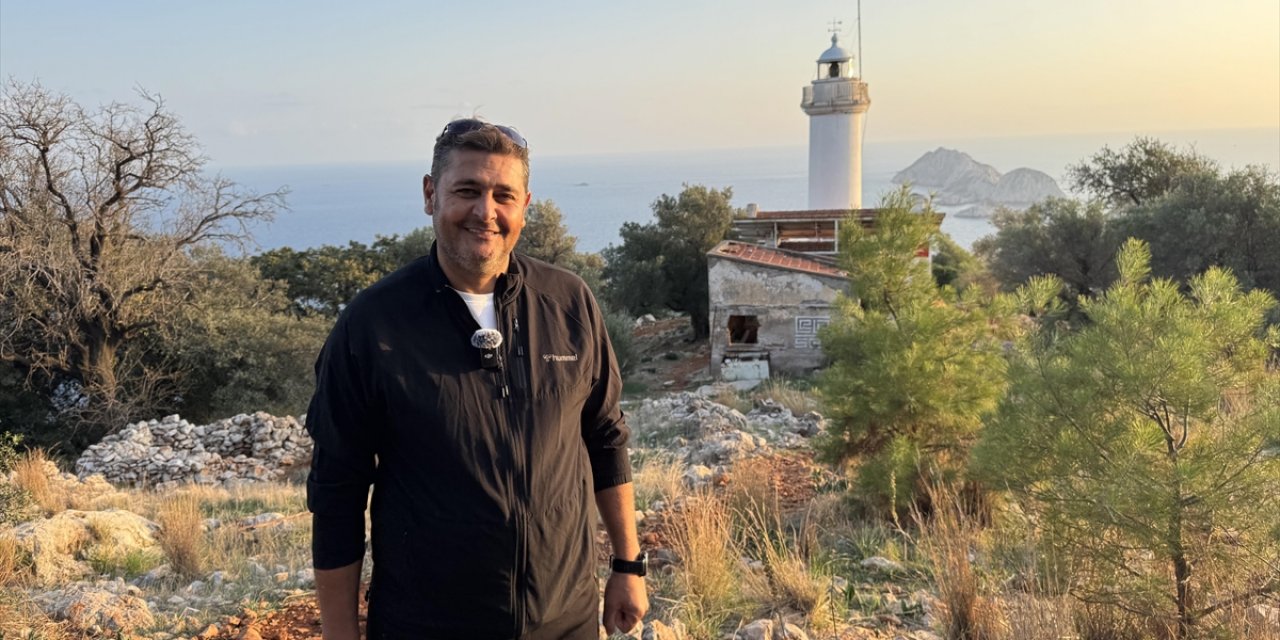 "Gelidonya'nın Son Fenercisi" Işıkları Artık Anılarını Tazelemek İçin Yakıyor