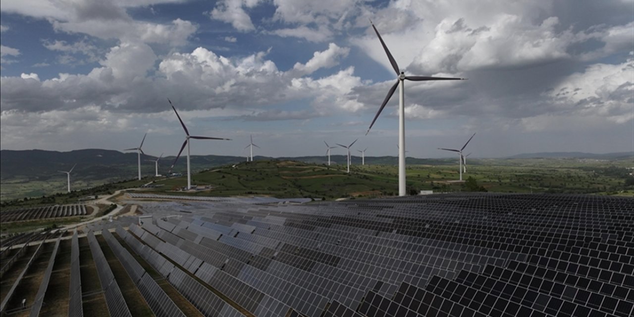 Türkiye, Yenilenebilir Enerji Alanında Hızlı Yol Katetti