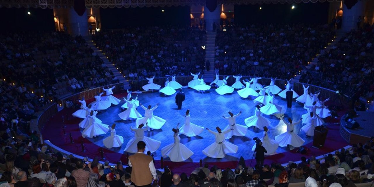 Hazreti Mevlana'nın 752. Vuslat Yıl Dönümü Uluslararası Anma Törenleri Kapsamında Sema Ayin-i Şerifi Yapıldı