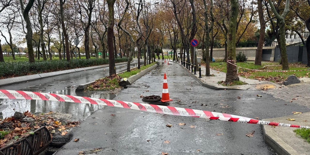 İstanbul'un Bazı Bölgelerinde Metrekareye 67 Kilogram Yağış Düştü