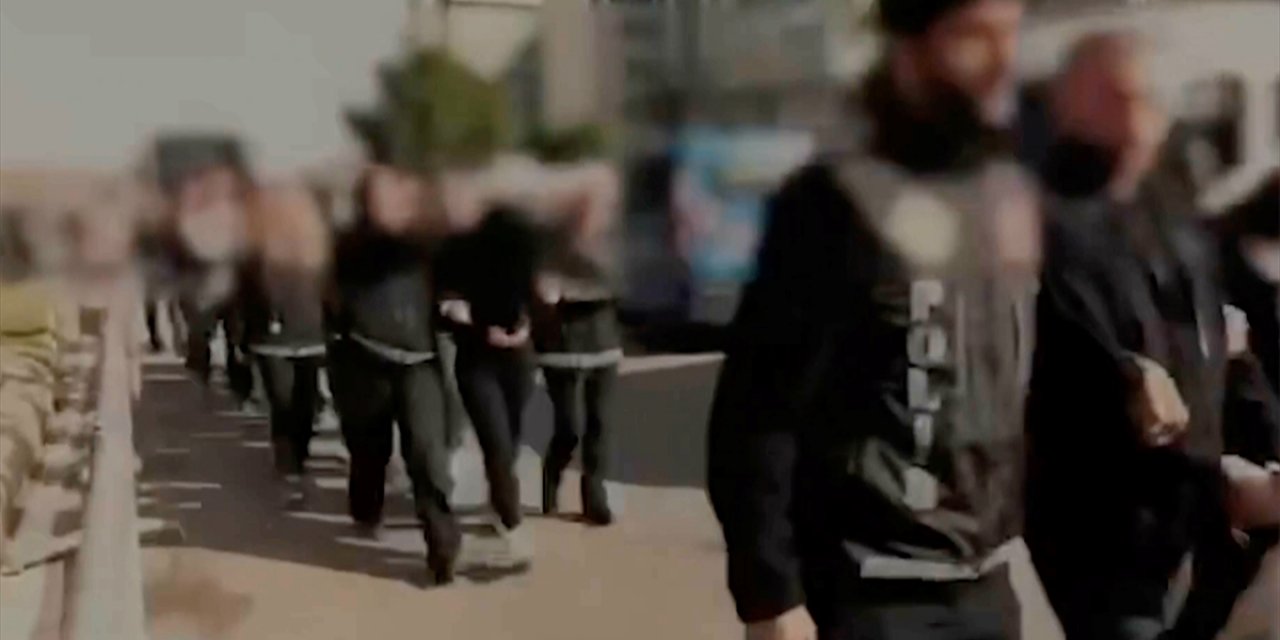 Uyuşturucu Satıcılarına Yönelik Operasyonlarda 970 Şüpheli Yakalandı