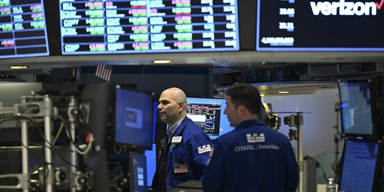 Küresel Piyasalar Fed Haftasına Karışık Seyirle Başladı