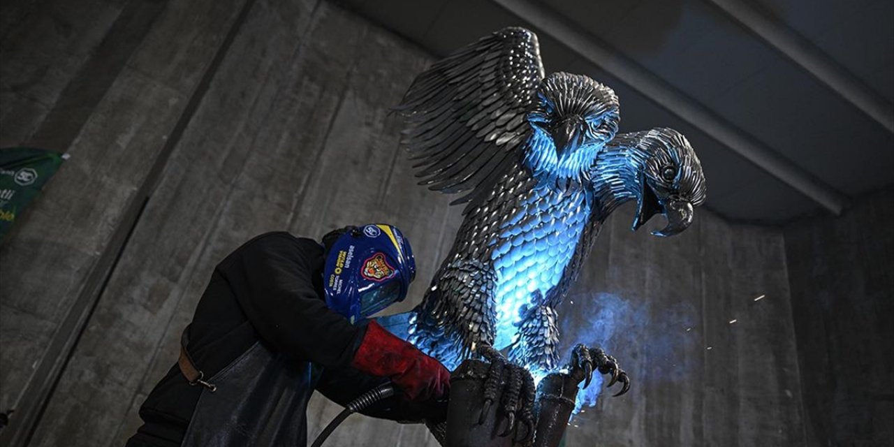 ASELSAN'ın 50. Yılına Özel "İleri Dönüşen Gelecek" Sanat Koleksiyonu Hazırlanıyor