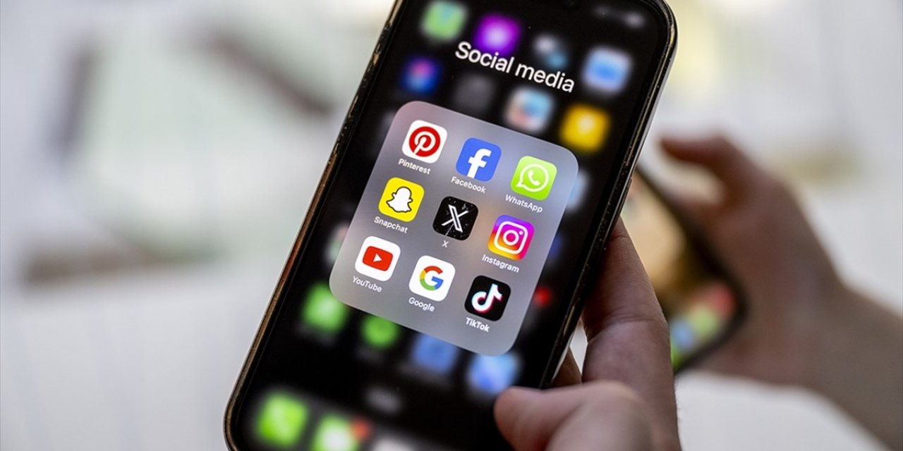 Avustralya'da 16 Yaş Altının Sosyal Medya Erişimini Yasaklayan Kanun Yürürlüğe Girdi