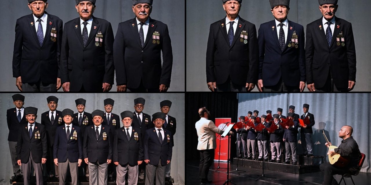 Kıbrıs Gazilerinden Oluşan Koro Kahramanlık Ezgilerini Seslendiriyor