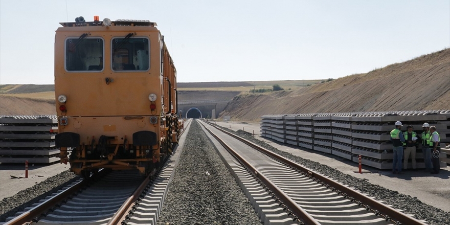 Ankara-Sivas Yht Hattında Sona Yaklaşılıyor