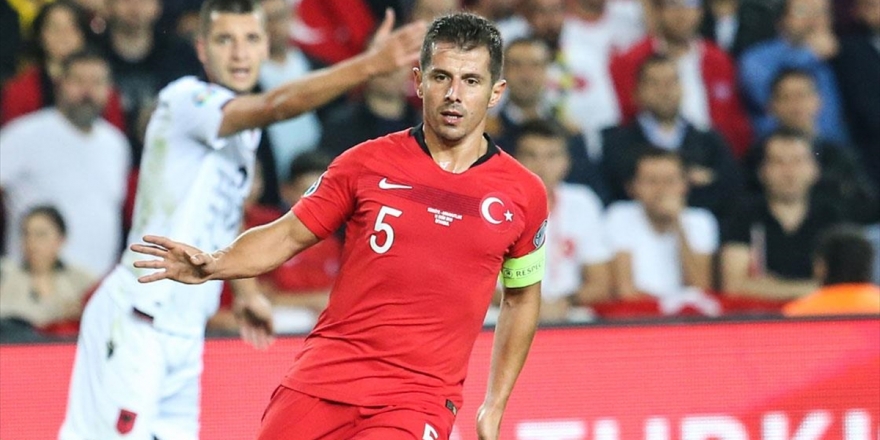 A Milli Futbol Takımı'nda Emre Belözoğlu Şoku